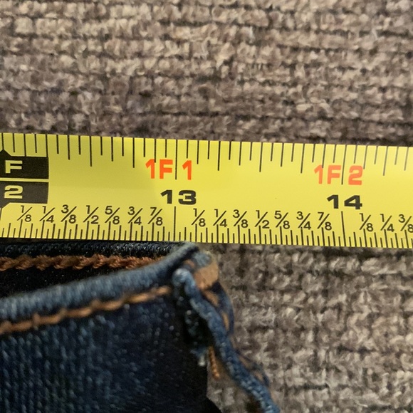 American Eagle Shorts - Picture 6 of 7